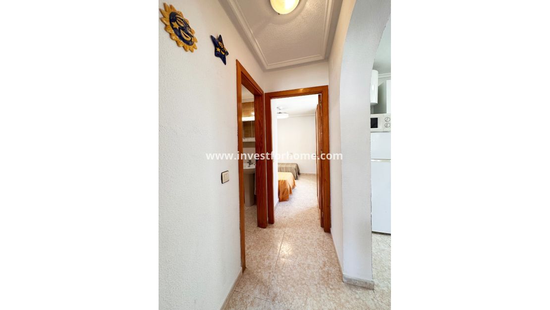 Sale - Bungalow - Torrevieja - Costa Blanca