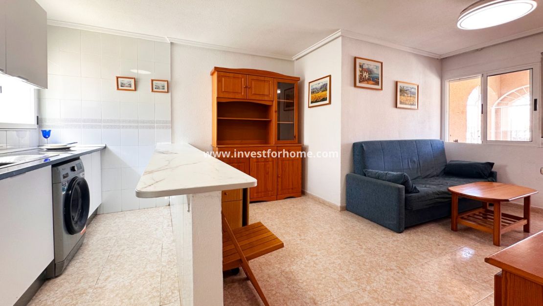 Sale - Bungalow - Torrevieja - Costa Blanca