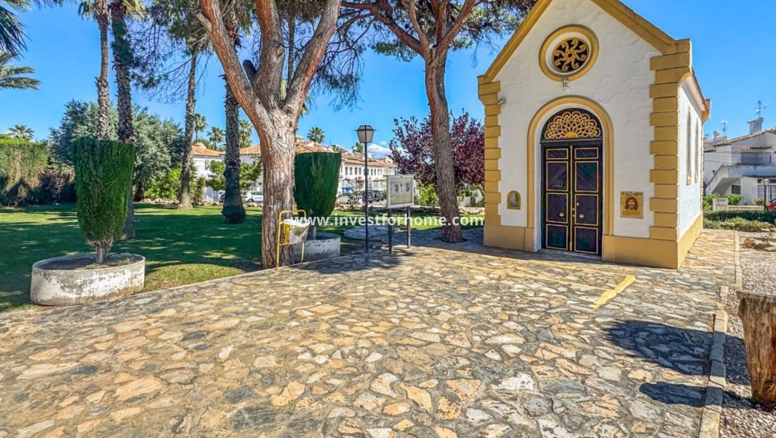 Sale - Bungalow - Torrevieja - Costa Blanca