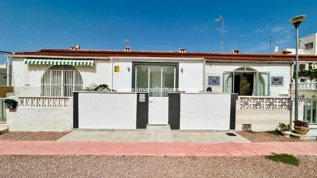 Sale - Bungalow - Torrevieja - Costa Blanca