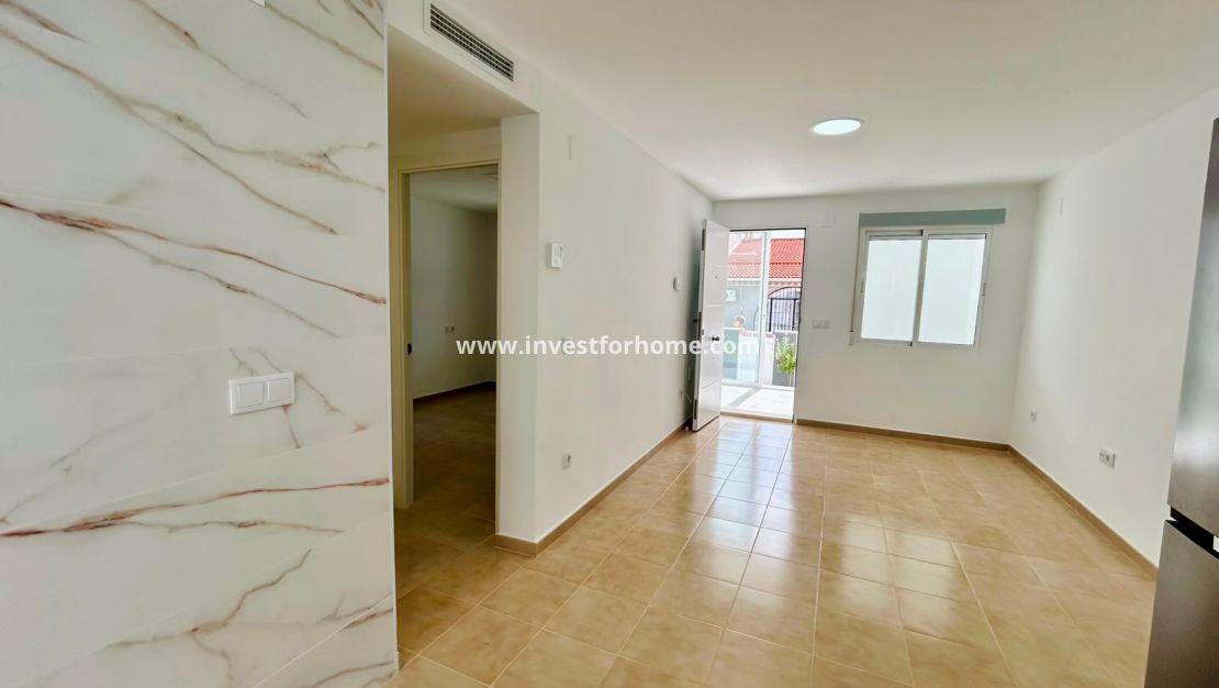 Sale - Bungalow - Torrevieja - Costa Blanca
