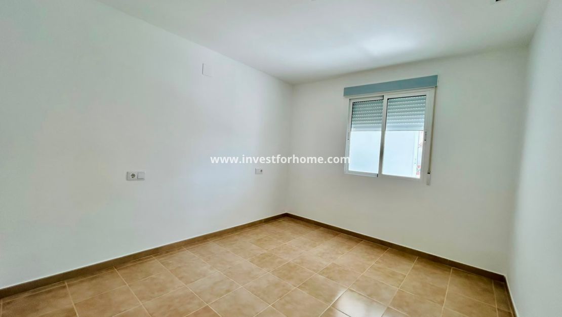 Sale - Bungalow - Torrevieja - Costa Blanca
