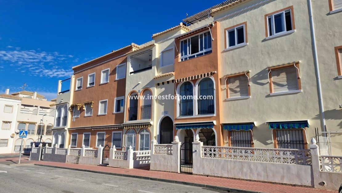 Sale - Bungalow - Torrevieja - El Acequión - Los Náufragos