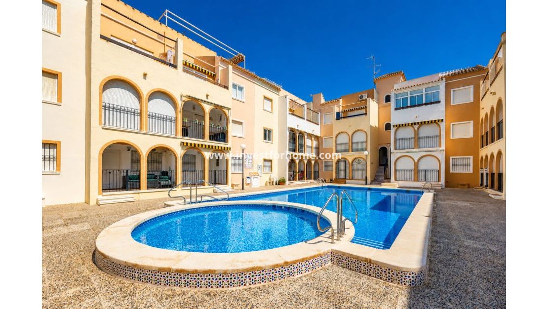 Sale - Bungalow - Torrevieja - El Acequión - Los Náufragos