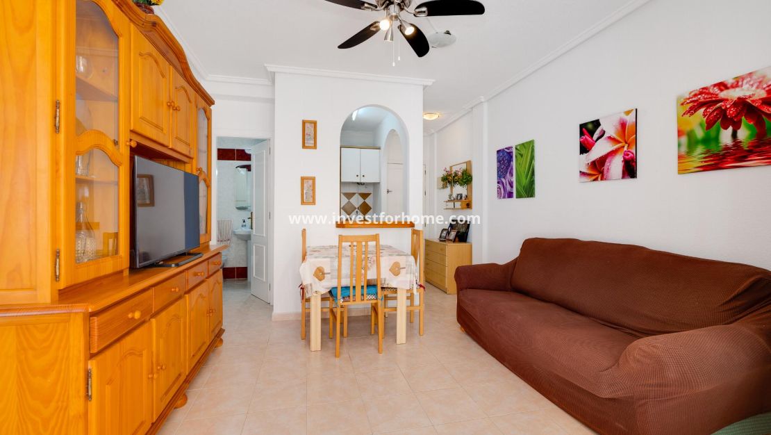 Sale - Bungalow - Torrevieja - El Acequión - Los Náufragos