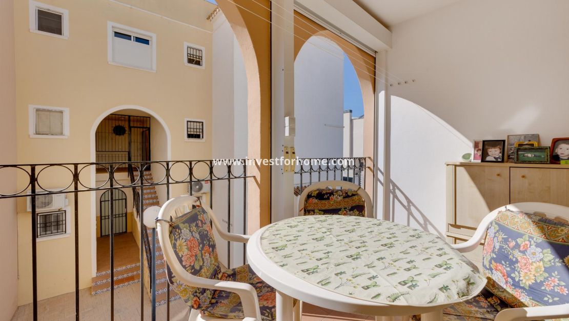 Sale - Bungalow - Torrevieja - El Acequión - Los Náufragos