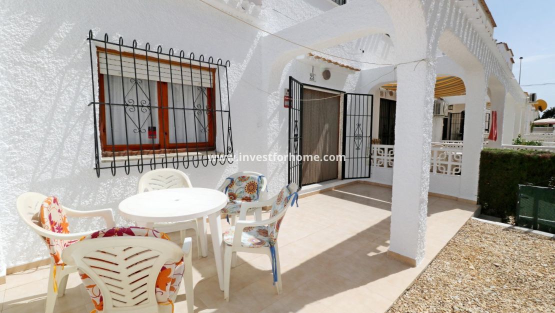 Sale - Bungalow - Torrevieja - El Acequión - Los Náufragos