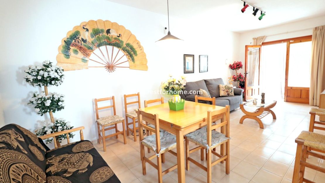Sale - Bungalow - Torrevieja - El Acequión - Los Náufragos