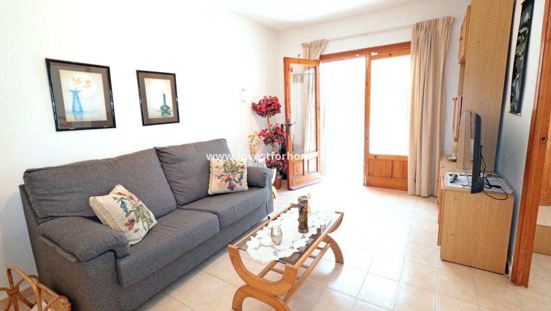 Sale - Bungalow - Torrevieja - El Acequión - Los Náufragos