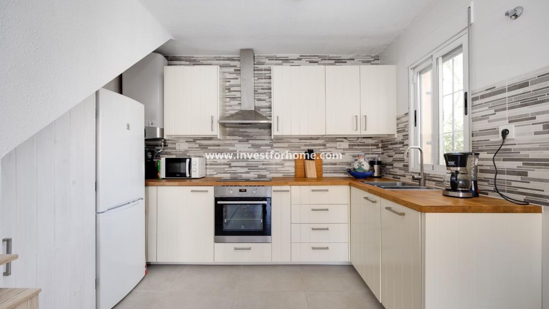Sale - Bungalow - Torrevieja - El Chaparral