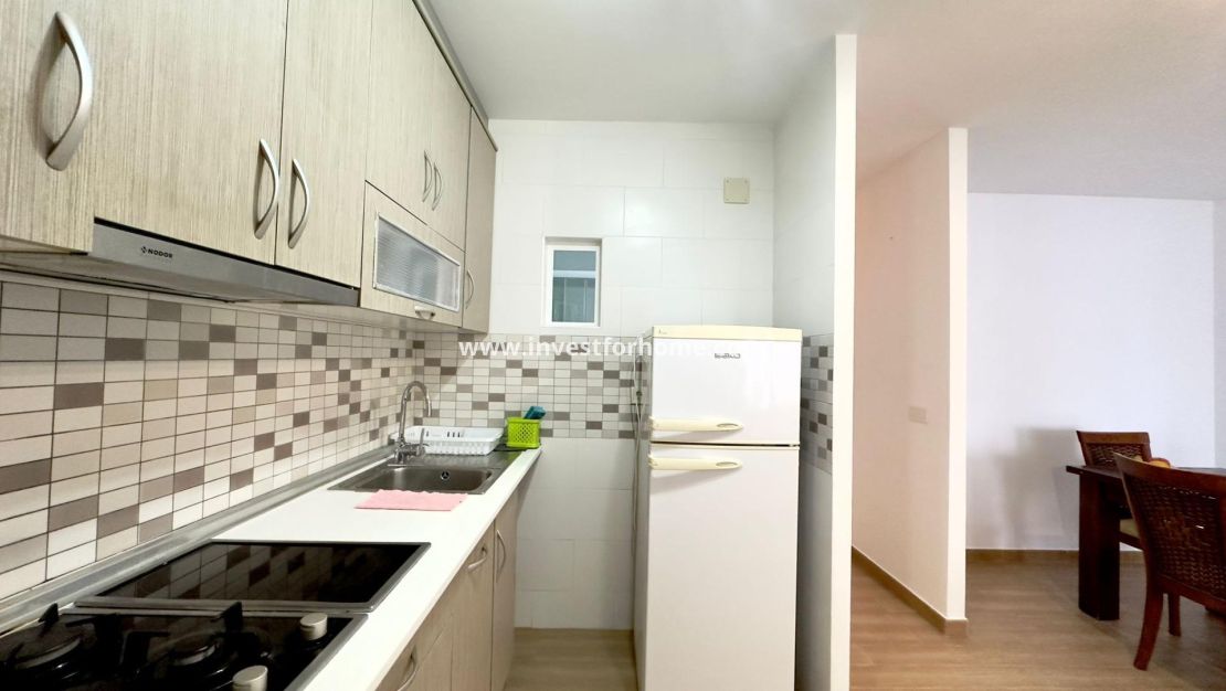 Sale - Bungalow - Torrevieja - El Limonar