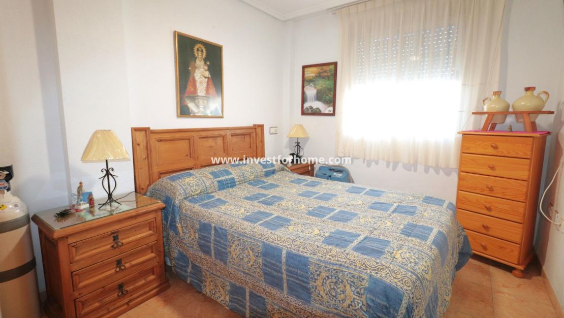 Sale - Bungalow - Torrevieja - El Limonar