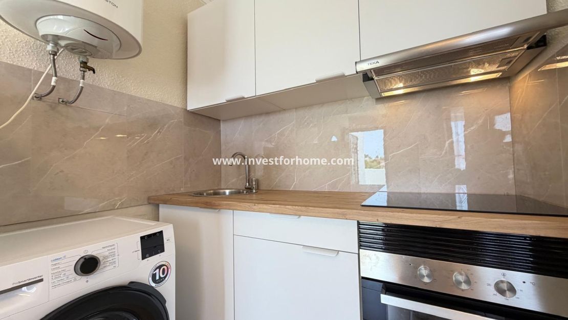 Sale - Bungalow - Torrevieja - El Limonar