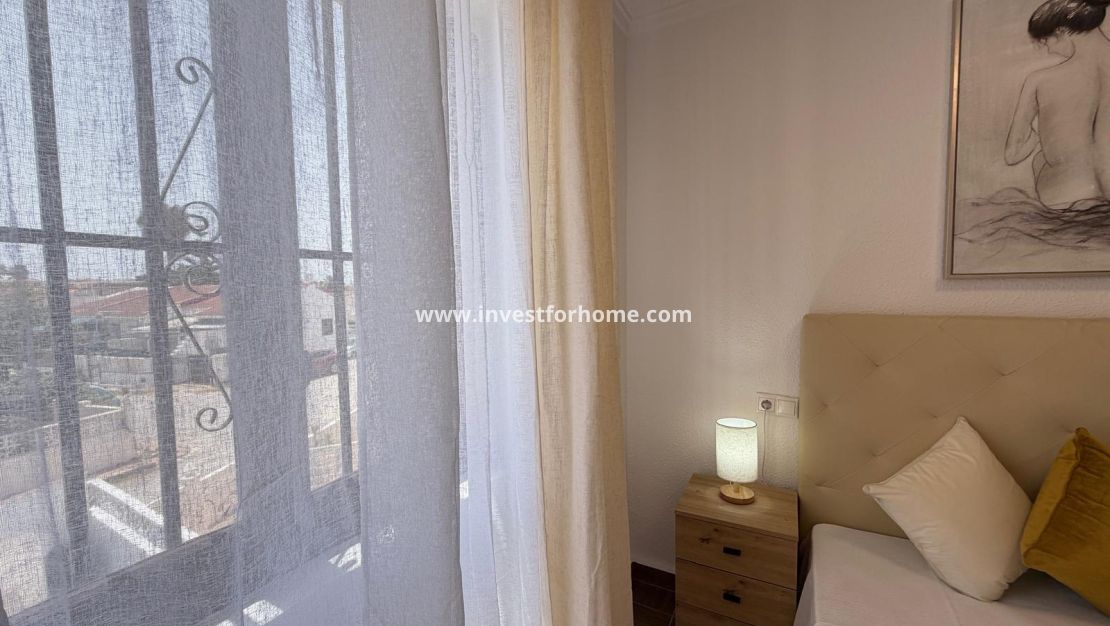 Sale - Bungalow - Torrevieja - El Limonar