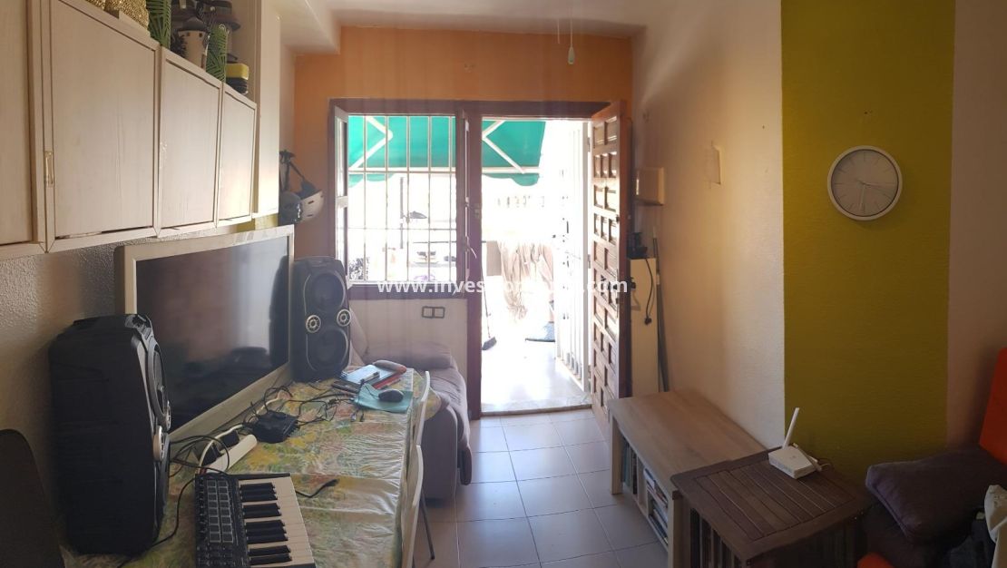 Sale - Bungalow - Torrevieja - La Siesta-El Chaparral