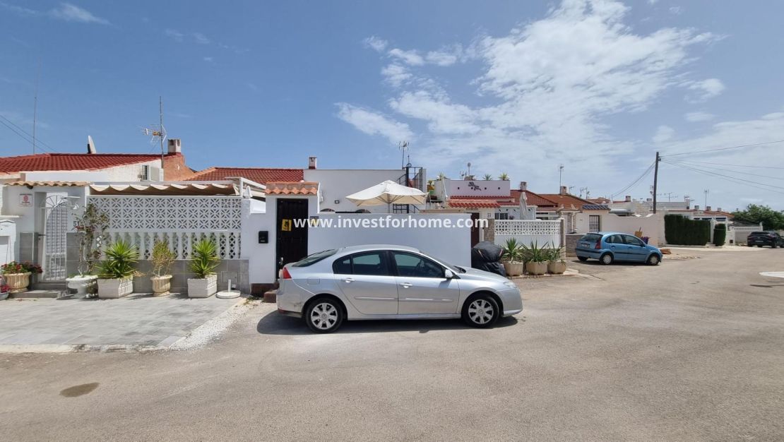 Sale - Bungalow - Torrevieja - La Siesta - El Salado - Torreta