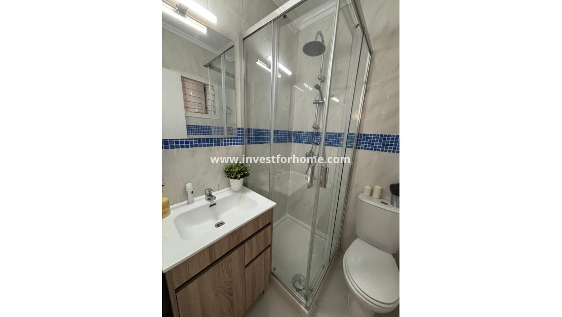 Sale - Bungalow - Torrevieja - La Siesta - El Salado - Torreta