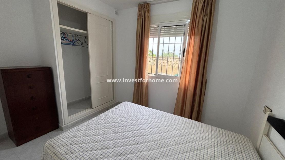 Sale - Bungalow - Torrevieja - La Siesta - El Salado - Torreta