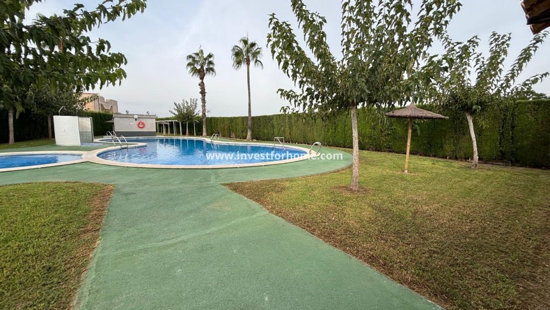 Sale - Bungalow - Torrevieja - La Siesta - El Salado - Torreta