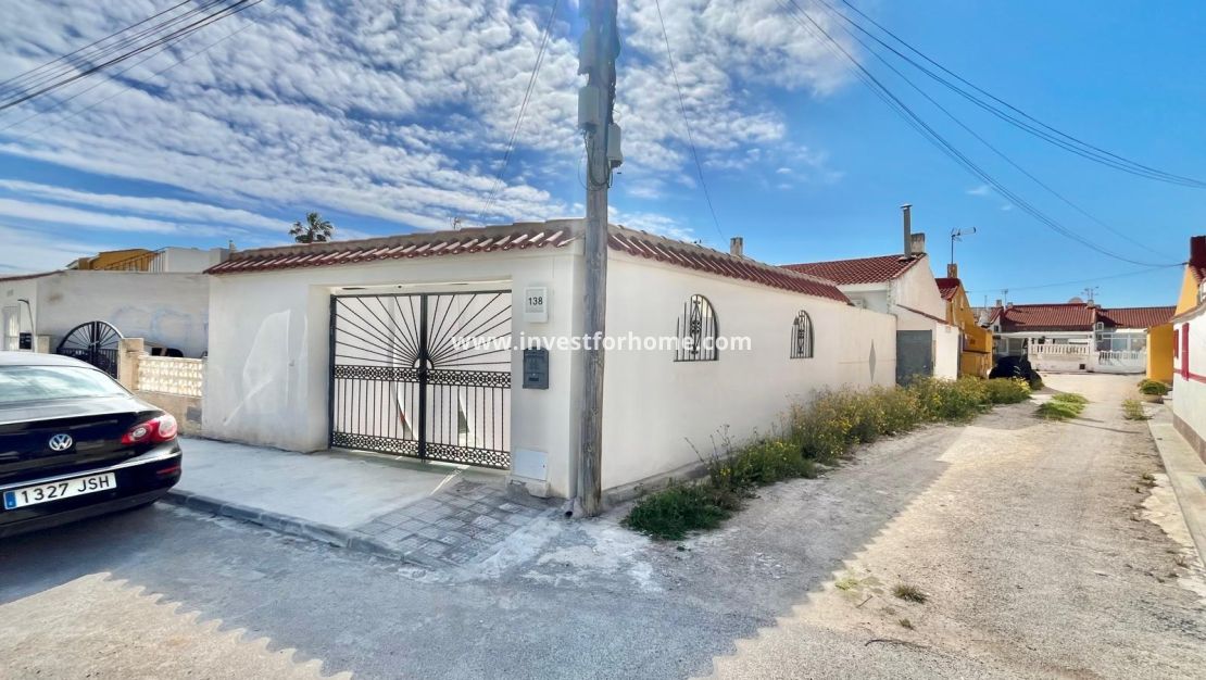 Sale - Bungalow - Torrevieja - La Siesta - El Salado - Torreta