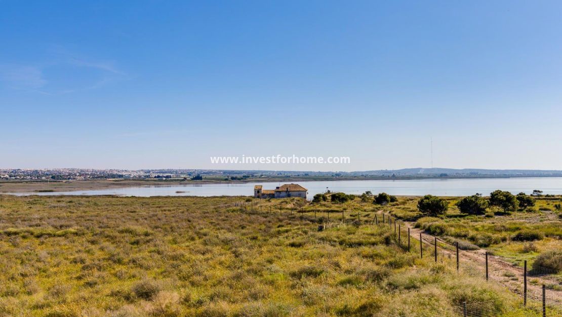 Sale - Bungalow - Torrevieja - La Siesta - El Salado - Torreta