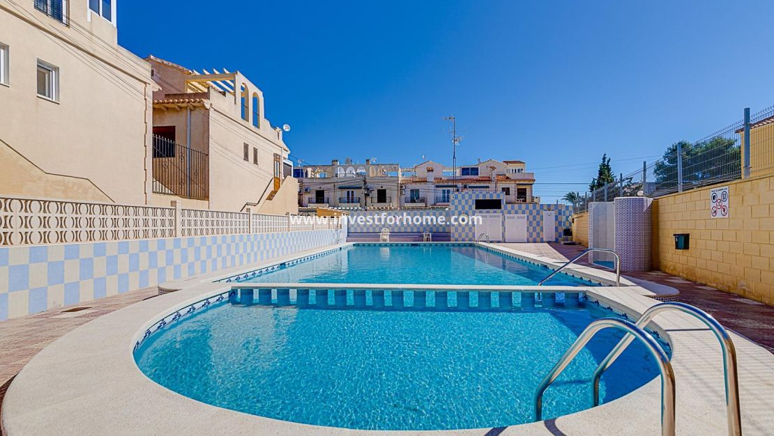 Sale - Bungalow - Torrevieja - La Siesta - El Salado - Torreta