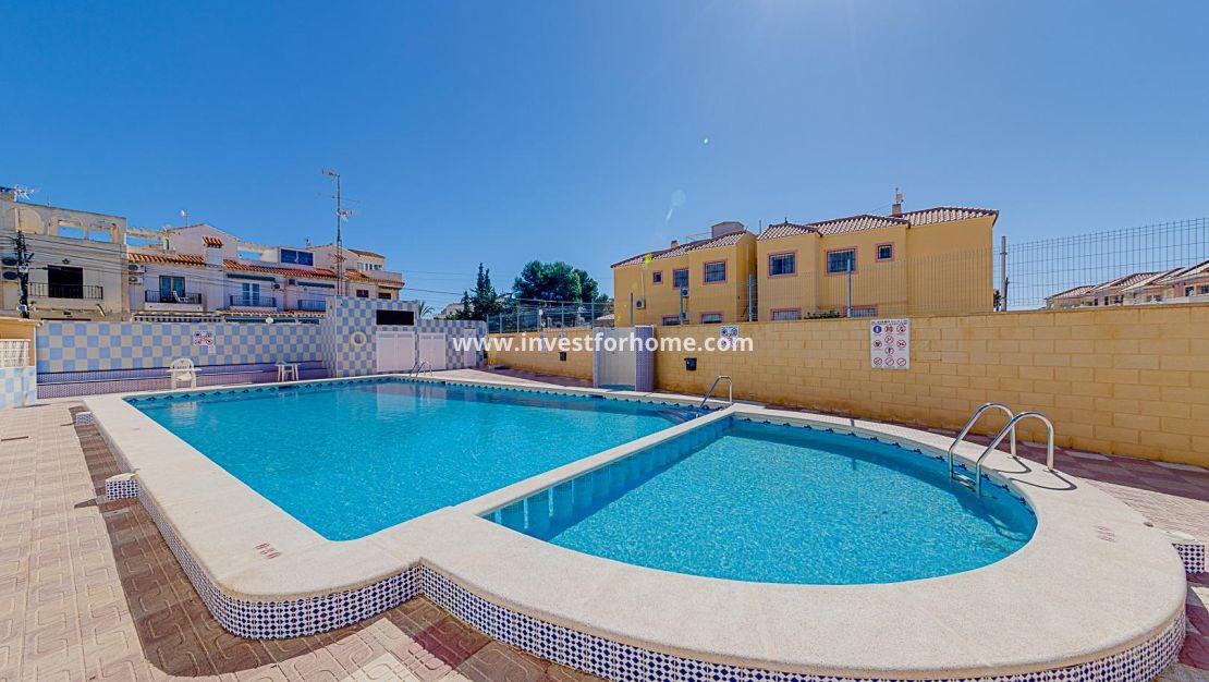 Sale - Bungalow - Torrevieja - La Siesta - El Salado - Torreta