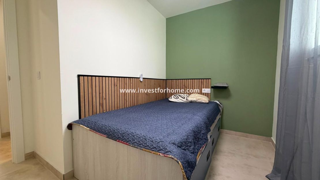 Sale - Bungalow - Torrevieja - La Veleta