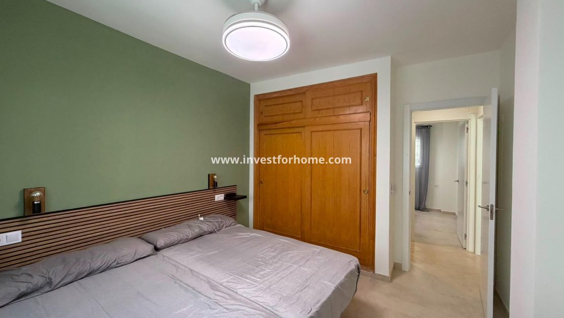 Sale - Bungalow - Torrevieja - La Veleta