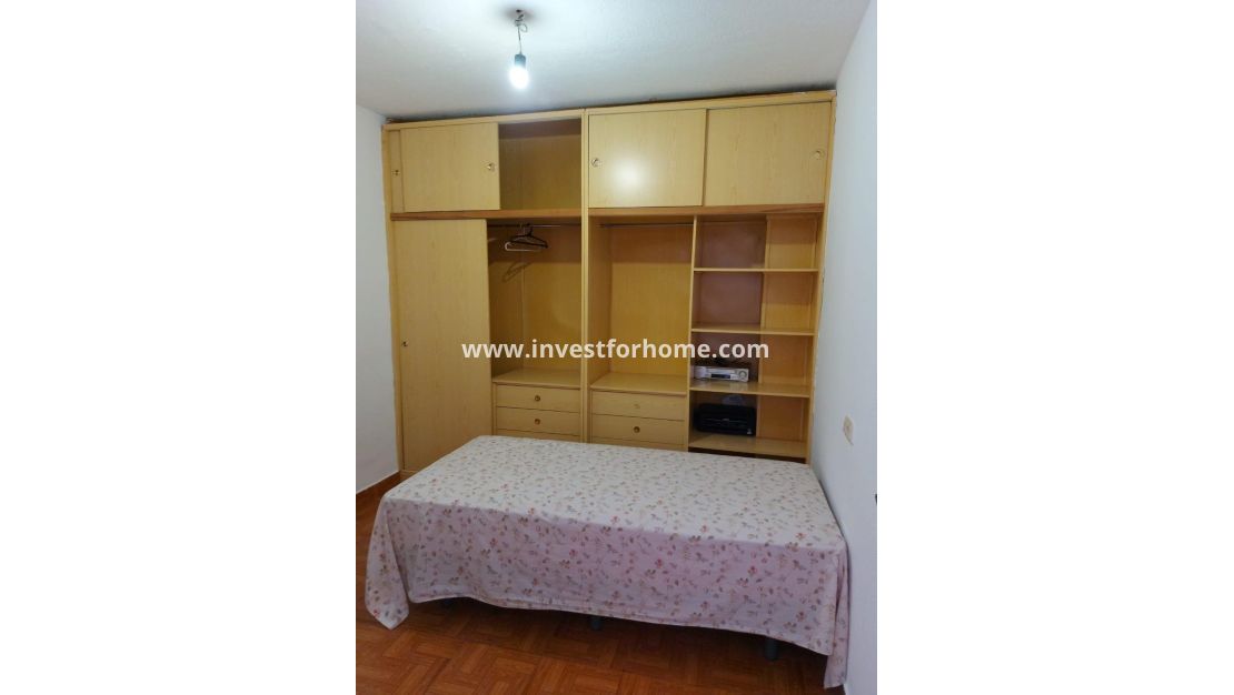 Sale - Bungalow - Torrevieja - Los Balcones - Los Altos Del Edén