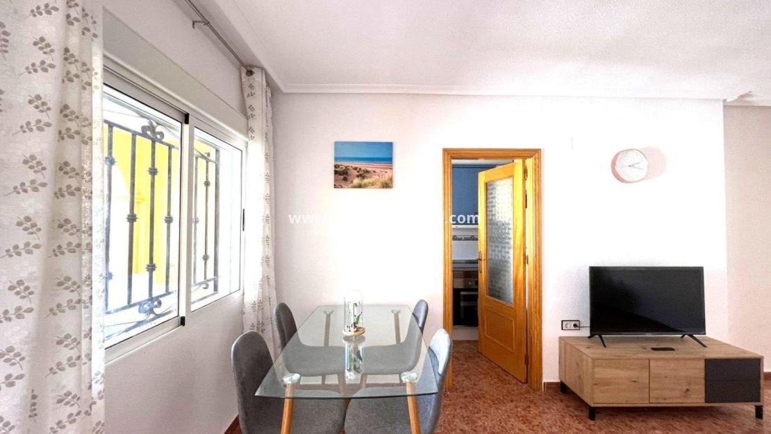 Sale - Bungalow - Torrevieja - Los Balcones - Los Altos Del Edén