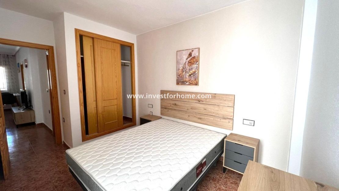 Sale - Bungalow - Torrevieja - Los Balcones - Los Altos Del Edén