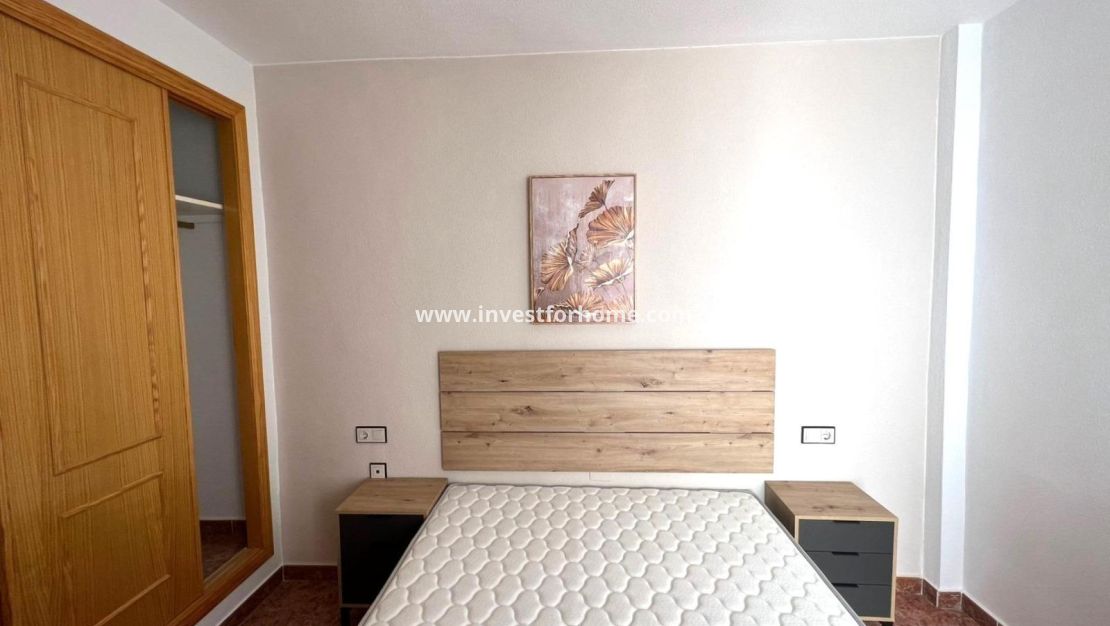 Sale - Bungalow - Torrevieja - Los Balcones - Los Altos Del Edén