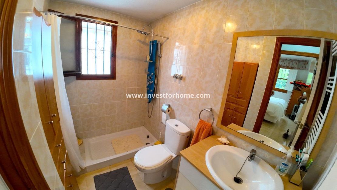 Sale - Bungalow - Torrevieja - Los Balcones