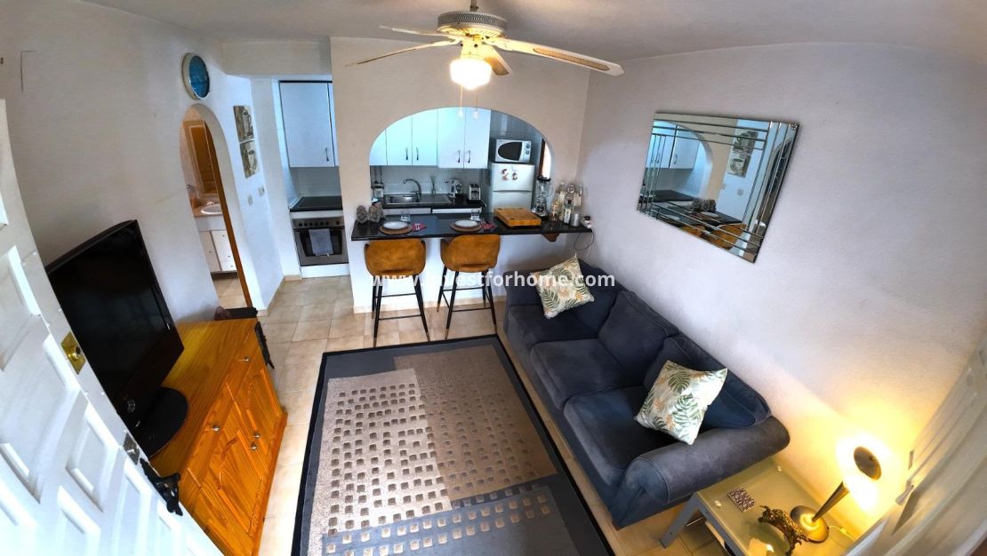 Sale - Bungalow - Torrevieja - Los Balcones