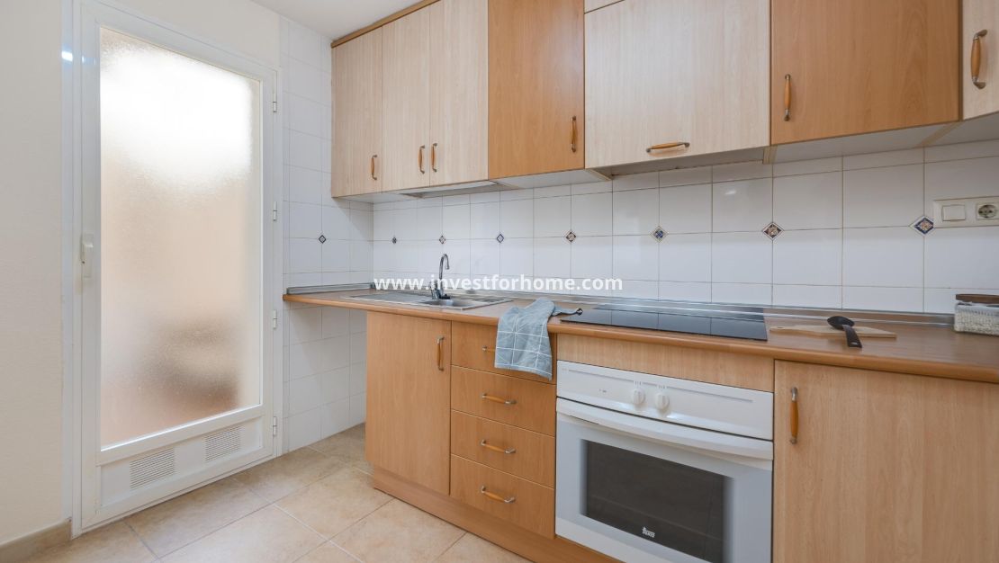 Sale - Bungalow - Torrevieja - Nueva Torrevieja - Aguas Nuevas