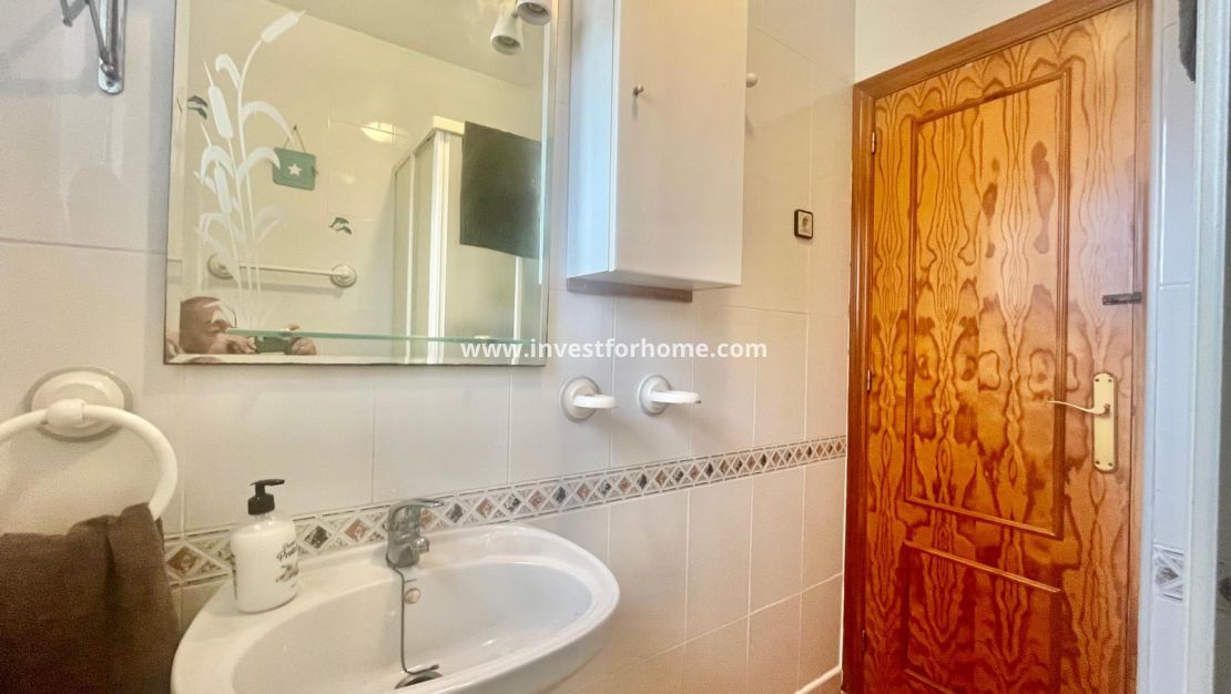 Sale - Bungalow - Torrevieja - Paraje Natural
