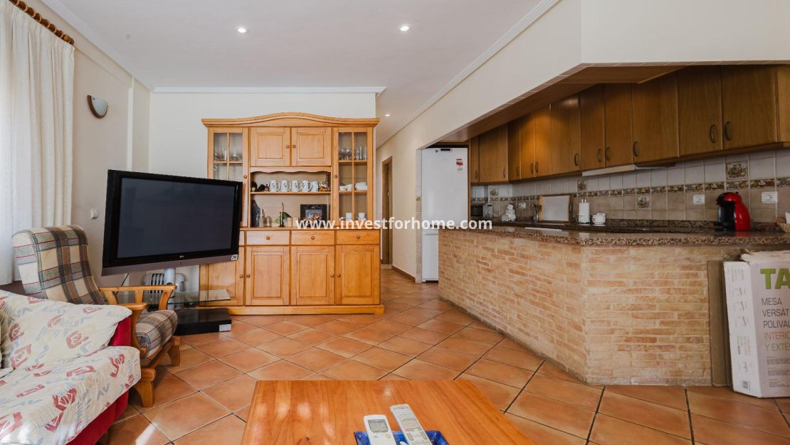 Sale - Bungalow - Torrevieja - Playa De La Mata