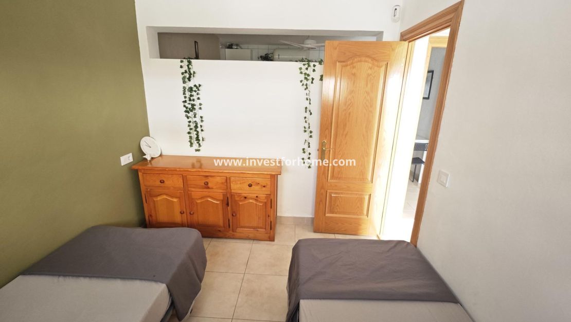 Sale - Bungalow - Torrevieja - Playa del Cura