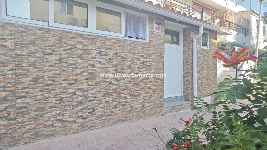 Sale - Bungalow - Torrevieja - Playa del Cura