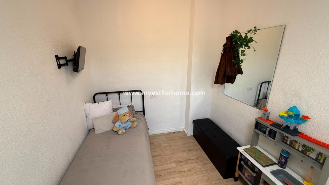 Sale - Bungalow - Torrevieja - Playa del Cura