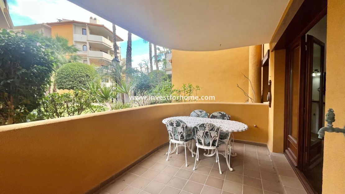 Sale - Bungalow - Torrevieja - Punta prima