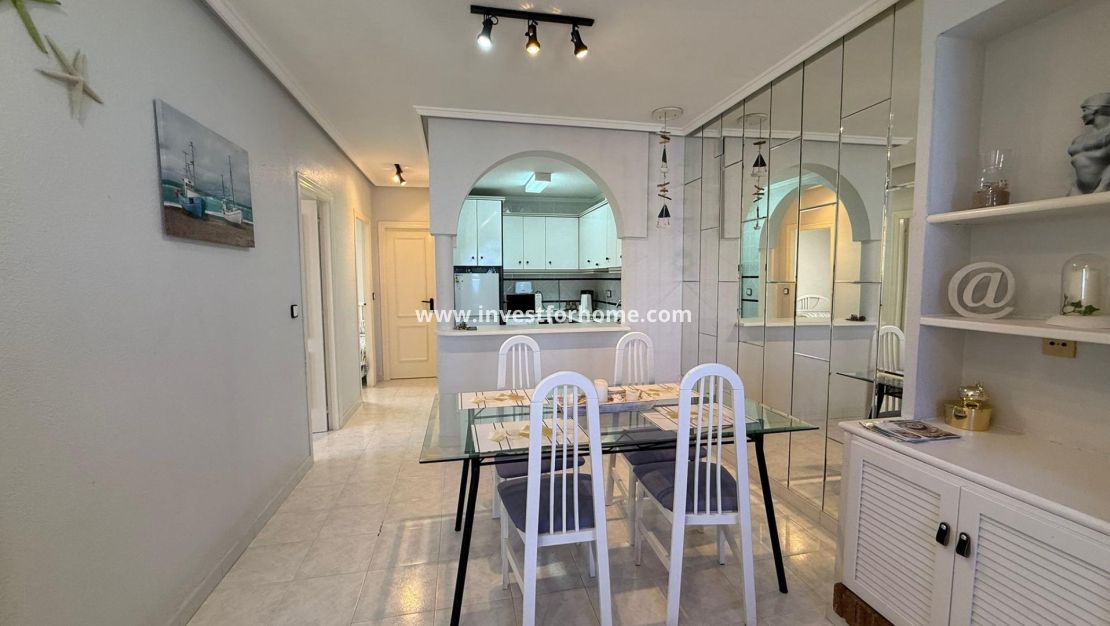 Sale - Bungalow - Torrevieja - Punta prima