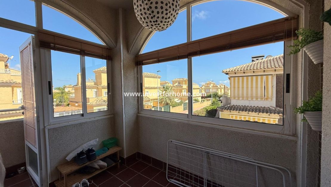 Sale - Bungalow - Torrevieja - Punta prima