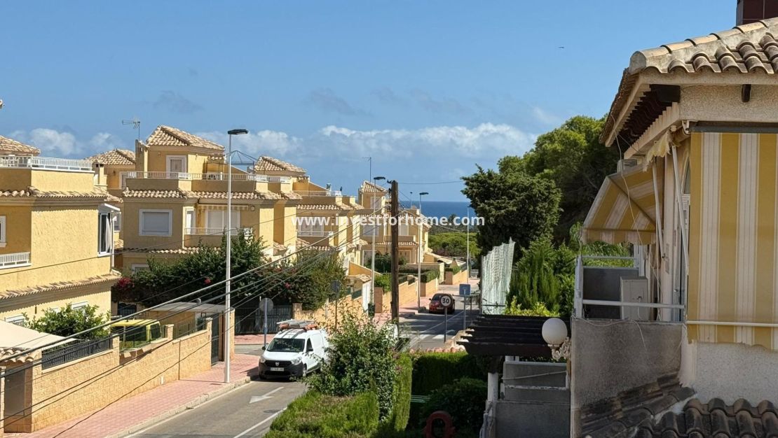 Sale - Bungalow - Torrevieja - Punta prima