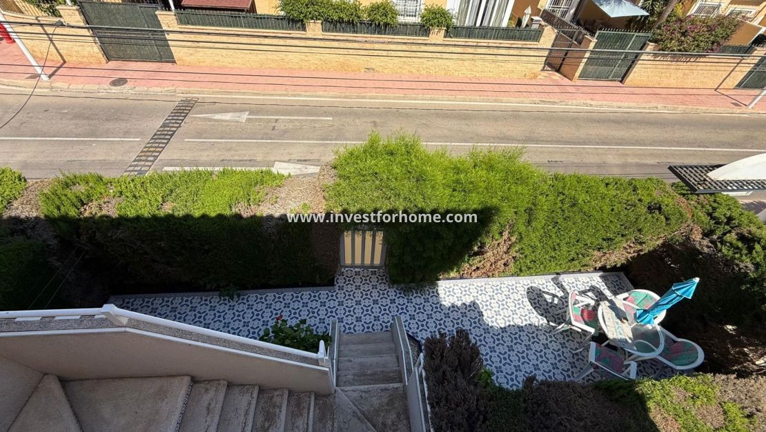 Sale - Bungalow - Torrevieja - Punta prima