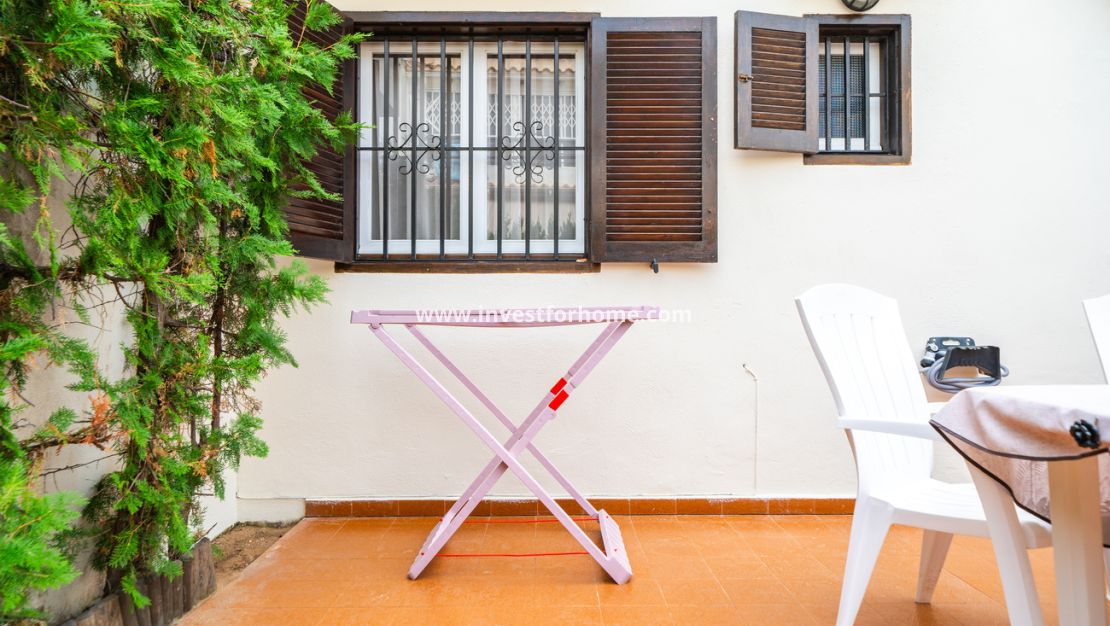 Sale - Bungalow - Torrevieja - Torrelamata - La Mata