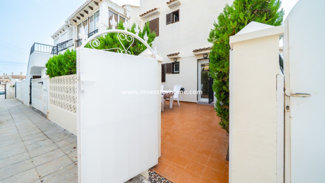 Sale - Bungalow - Torrevieja - Torrelamata - La Mata