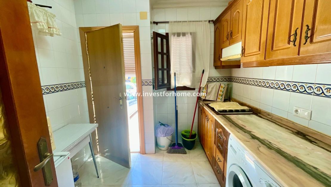 Sale - Bungalow - Torrevieja - Torrelamata - La Mata