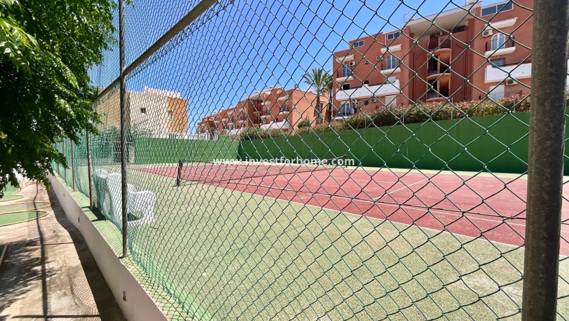 Sale - Bungalow - Torrevieja - Torrelamata - La Mata